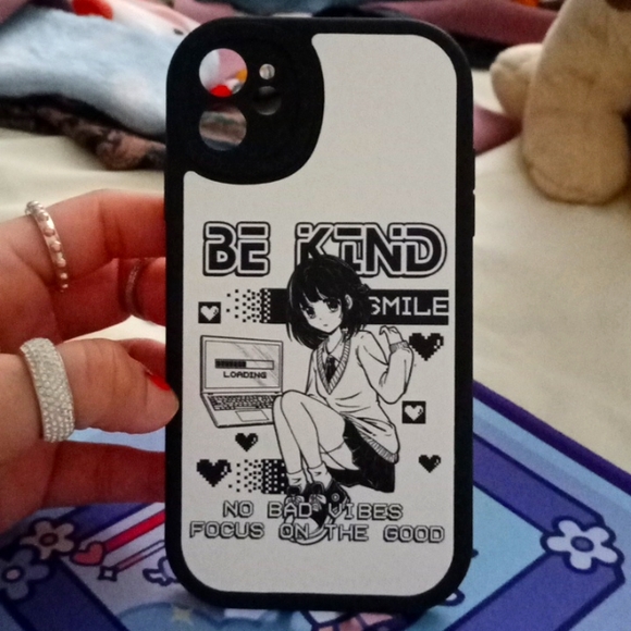 IPHONE 11 PROTECTIVE COVER ANIME - Picture 3 of 4